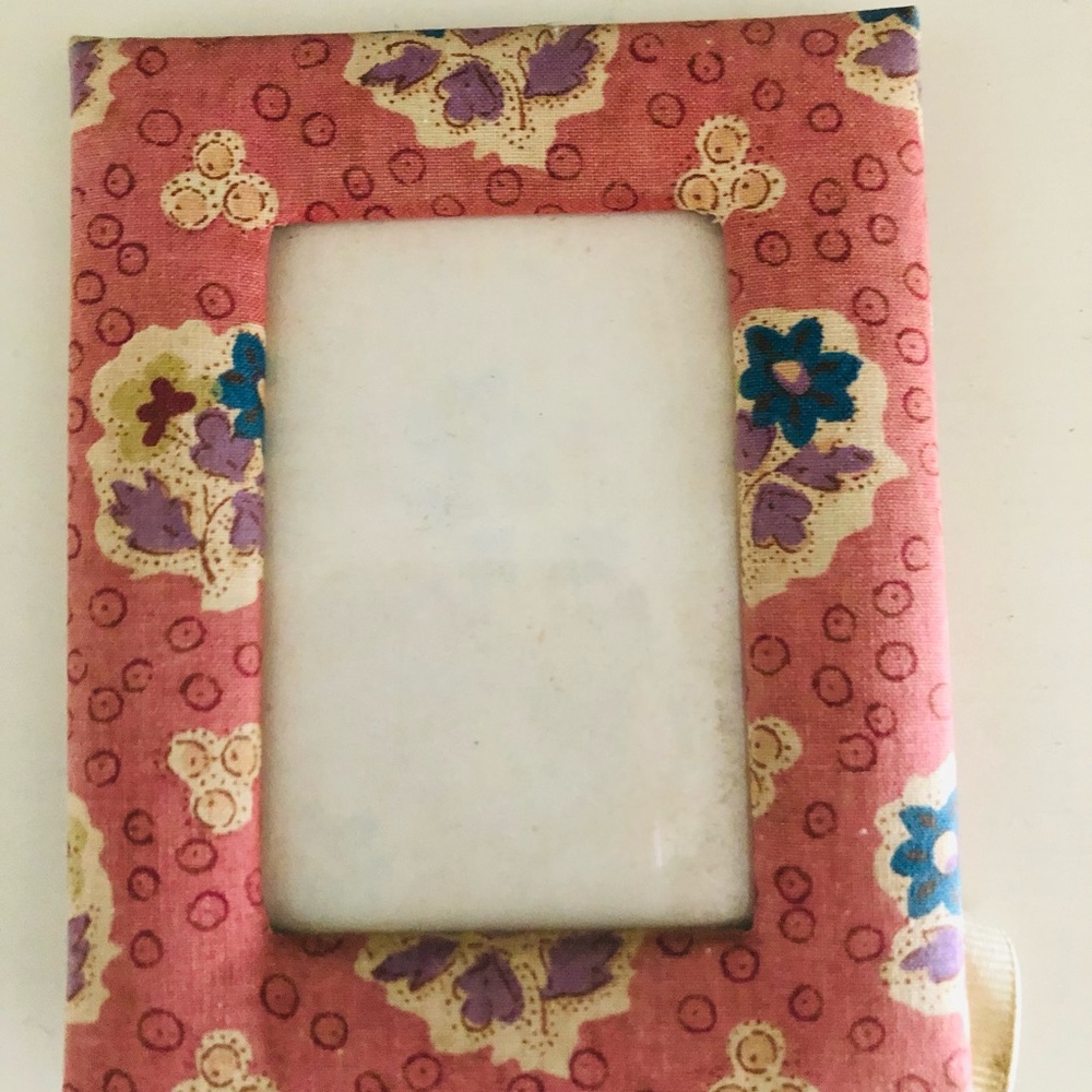 From PARIS-PIERRE DEUX Picture Frame